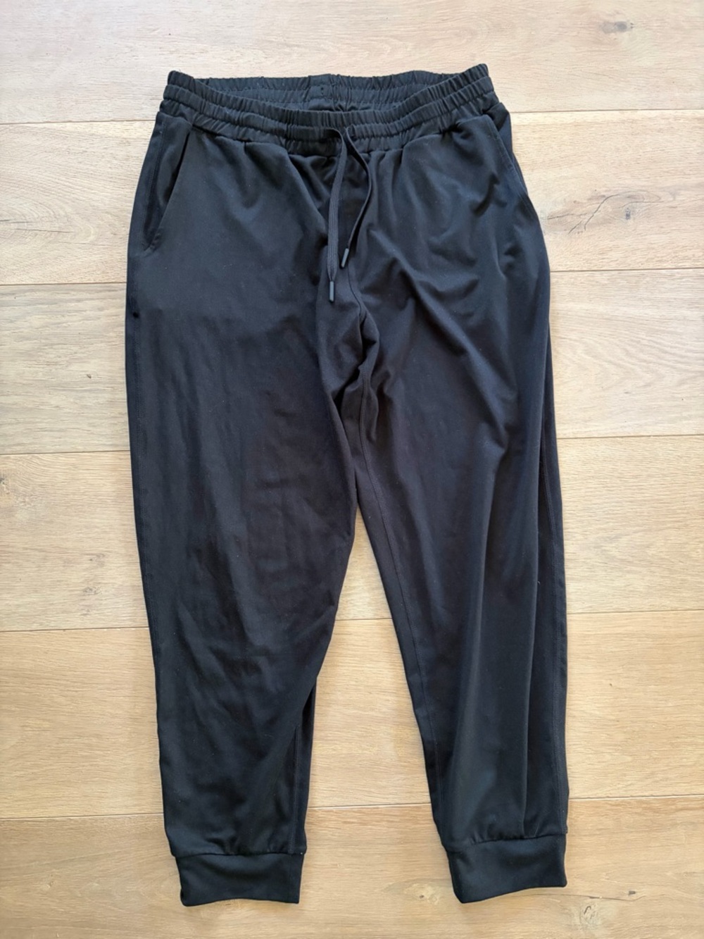 Quince Flowknit ultra soft performance jogger black athlesiure - M